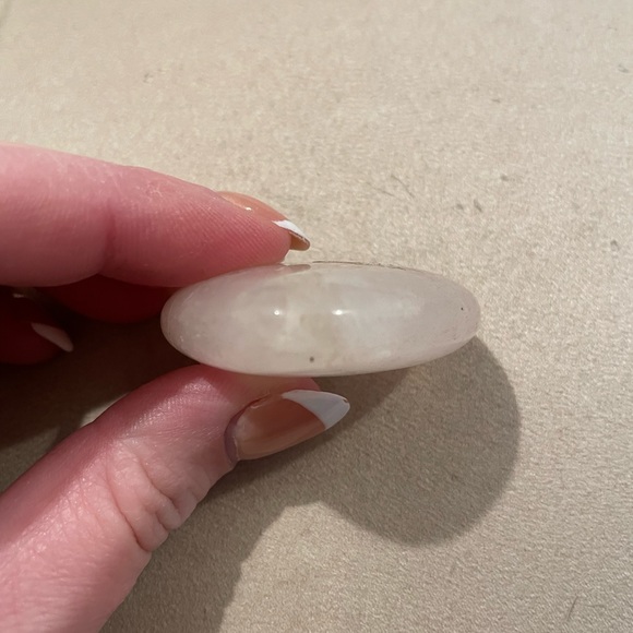 Rose Quartz Heart - Picture 4 of 4